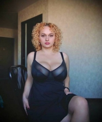 Прекрасная и опытная компаньонка, я помогу тебе расслабиться и забыть о повседневных заботах. Будь уверен, мои услуги окажутся незабываемыми. 💋
🌹 Моя утонченность и страсть притягивают и не дают забыть о себе. В моих объятиях ты растворишься в море наслаждения, ощутишь волны блаженства и греховного удовлетворения. 💦
🔥 Я раскрою перед тобой все тайны и сделаю твои самые смелые фантазии реальностью. Возможно, тебя привлечет моя опытность, мои магические руки, замечательные губы и невероятная грация. Ты будешь заворожен не только внешней красотой, но и раскрепощенностью, которую я подарю тебе. 🌈
📸 Мои фото подтвердят мою реальность и покажут мои прекрасные формы. Вне сомнений, ты останешься доволен и захочешь вернуться ко мне снова и снова. 🌟
💕 Живу в Москве, городе страстей и возможностей. Ты сможешь найти меня в самом центре Москвы, где мы проведем незабываемое время, полное нежности и страсти. Я жду твоего звонка, чтобы согреть тебя своим теплом и привести в мир наслаждения! 💖 Ада